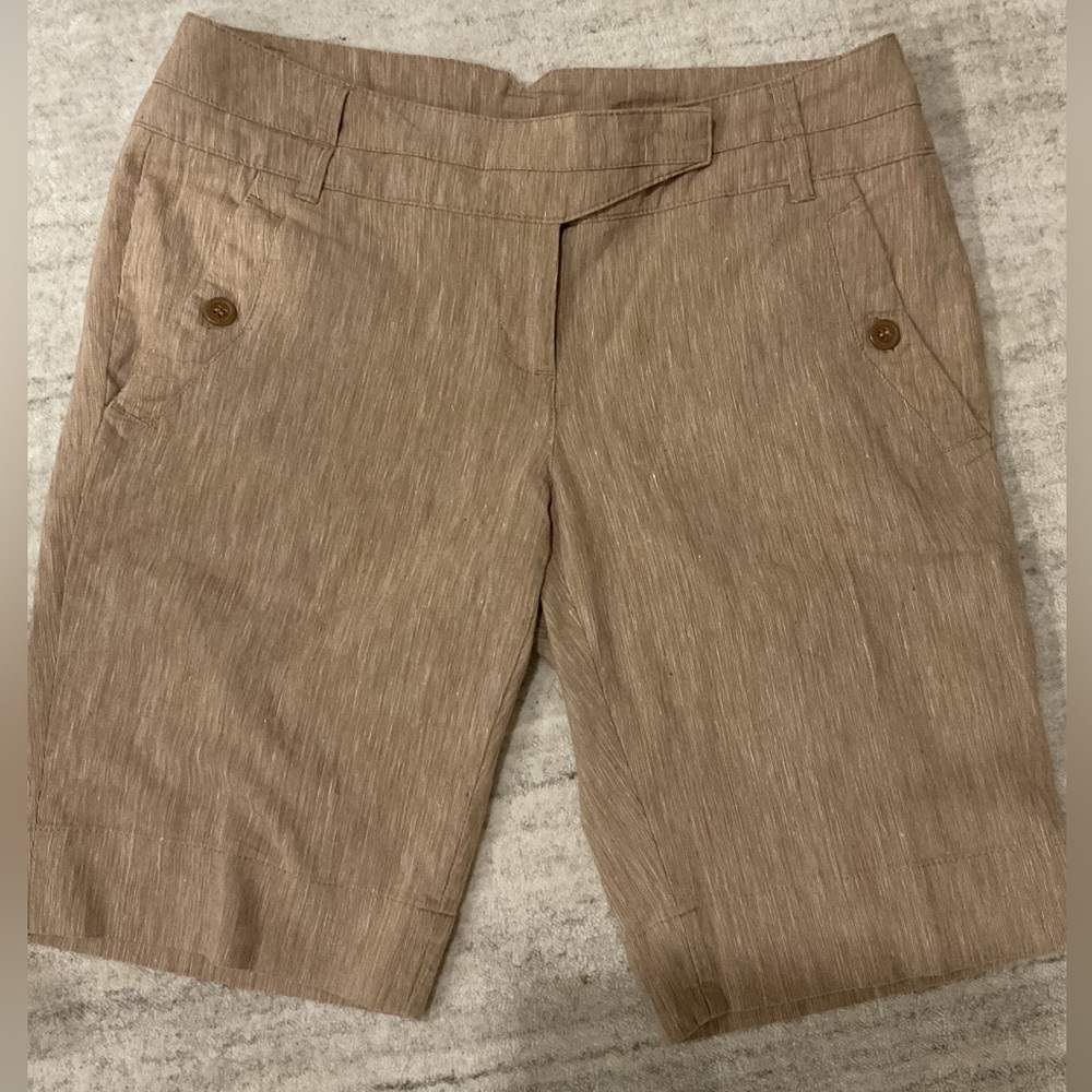 Smart-set Low rise Brown with white Regular Fit City Dressy shorts .